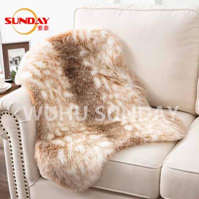 China Modern Jacquard Faux Fur Blanket for sale