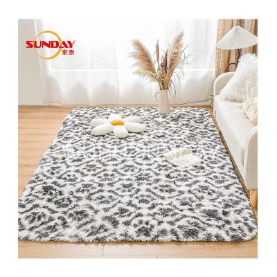 China Stain Resistant Printed PV Plush Fur Blanket for sale