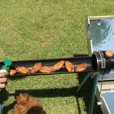 China Food Cooking With Sun Energy Hot Selling Portable Solar Cooker for sale