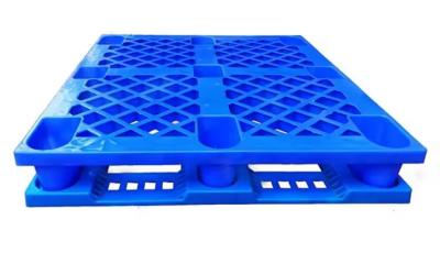 China Heavy Duty HDPE Pallet With 1T Load Capacity Plastic Pallets Manufacturers China Te koop