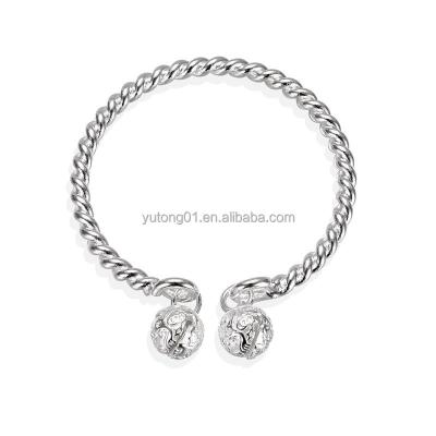 China Female Step-by-Step Double Bell Bracelet Twisted Bangle Fashion Antique Silver Retro Bangle for sale