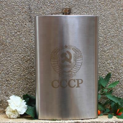 China Who respects the environment; 64oz Stainless Steel Hip Stocked Drinking Flask for sale