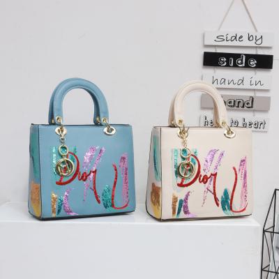 China 2021 fashion drops new design fashion brand dioramas famous PU bags D shoulder shopping handbags for women for sale