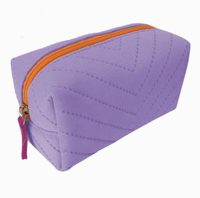 China New Design Fashion Neoprene Private Label Cosmetic Bag Factory Supply Cheap Waterproof Travel Cosmetic Bags Purple Makeup Bags for sale