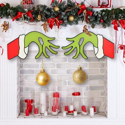 China Christmas Decorations Supplies 2021 New Christmas Grinch Wooden With Hole Hanging Hand For Wall Door Shop Decorations Home Ornaments for sale