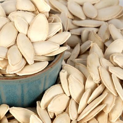 China Wholesale Price Snow Shine Skin Lady Nail Dry White Organic Pumpkin Seeds Online Importer for sale