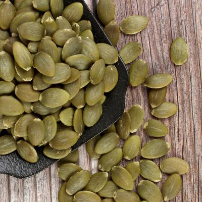 China Dry Dry Pumpkin Seeds Shine Skin Yellow Pumpkin Seeds Dry White in Shell Pumpkin Seeds Wholesale Organic for sale