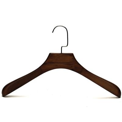 China Anti-slip flat hook OEM logo stripe wooden suit cheap cloth hanger for store for sale