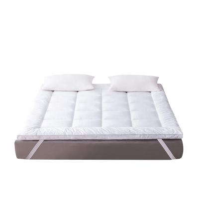 China 100% Folded Cotton Feather Proof Fabric Mattress Thickened Single Bed Mattress Protector Double Bed Hotel Household Bedding for sale