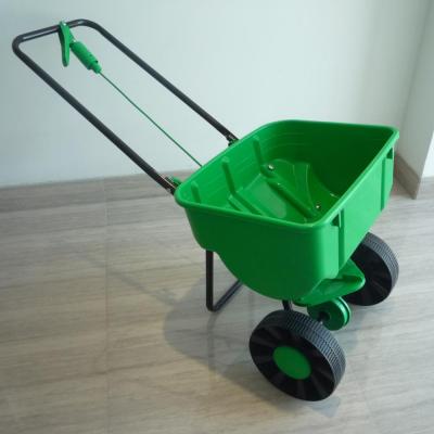 China MANUAL Operated Garden Grass Seed Fertilizer Spreader for sale