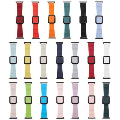 China Modern Style Silicone Bands Waterproof Strap New Design For Apple Watch Strap Smart Bracelet Band Camouflage Silicone Custom Strap for sale