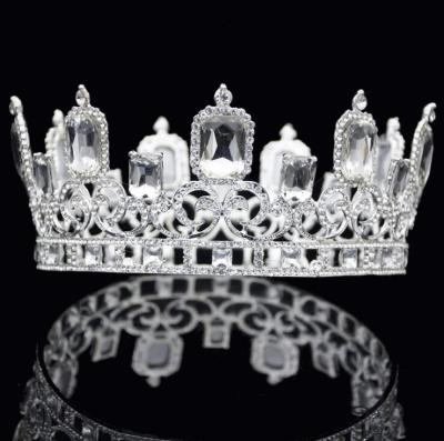 China Hotline Form 2020 New Vintage Crown Gold Pageant Crowns Round Rhinestone Crowns For Women Girl Pageant Party for sale