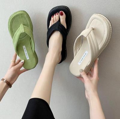 China Korean version durable 2021 summer thick-soled women's external wear flip-flop sandals new and slippers increase platform shoes CIA for sale