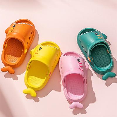 China Boys and girls summer fashion soft bottom fun open-toed shark slip-resistant sandals and slippers children's size cartoon shoes increasing shark new for sale