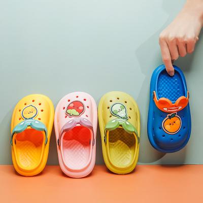 China 2021 New EVA Children's Slippers Baby Summer Beach Clogs Kids Clogs For Girls Boys Fashion Casual Slides Baby Toddler Soft Slippers for sale