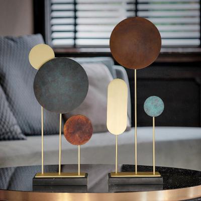 China Metal Decor Home Ornaments Opening Housewarming Gifts Decoration Home Furniture Nordic Light Luxury Brass Living Room Decor Delight Creative Art Crafts Office Home Decorations Accessories for sale