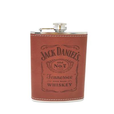 China PU Leather Liquor Flask Stainless Steel Eco-friendly Leak Resistant 8oz Hip Flask Groomsmen Gifts Hip Flask for sale