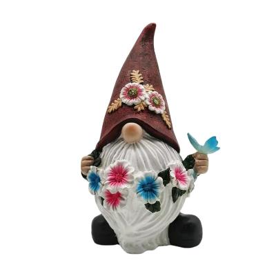 China Europe solar lamp for outdoor gnome statue garden felling decoration resin handwork ornaments for sale