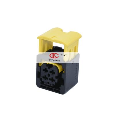 China HDSCS 4 Ways Automotive Female Sealed Automotive Connector 1-1418390-1 for sale