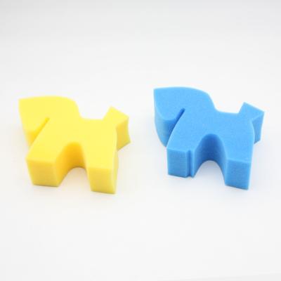 China Soft colored horse shaped sponge for horse grooming for sale