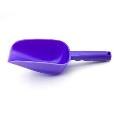 China Small Plastic PP Horse Feed Scoop Size for sale