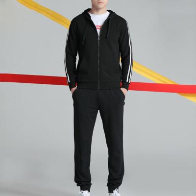 China QUICK DRY Europe And USA Hot Selling Custom Fitted Tracksuit Simple Mens Slim Fit White for sale