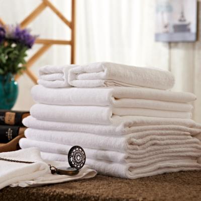 China Custom Wholesale Disposable High Quality Cotton Hotel Face And Bath Towels Set for sale