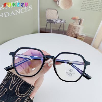 China Decorate 0749 New Vintage Girls Glass Frame Fashion Elegant Fuzzy HD Glass Anti Fatigue Eye Light Wear for sale