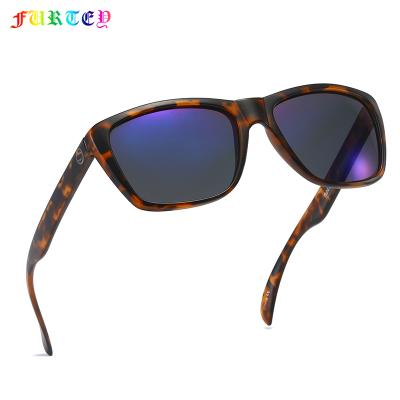 China Pa135 Fashion Square Sunglasses Floating Outdoor Ideal Fishing And Boating UV400 Polarized Sunglasses for sale