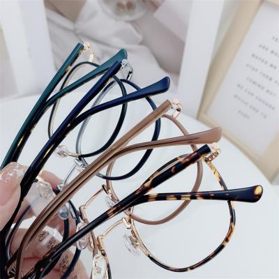 China New Vintage 0802 Blue Light Anti-blue Blocking Glasses For Frame Computer Glasses TR90 Round Optical Glasses for sale