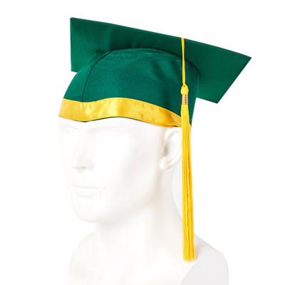 China Graduation Season Wholesale Customized UK College Bachelors Graduation Hat Cap Uniform For School And Tassel For Adults And Kids for sale