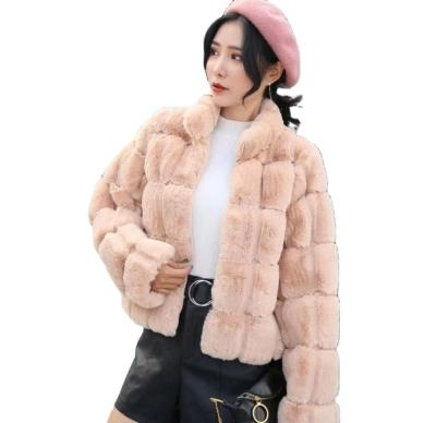 China Luxury Windproof Bubble Fur Coats Good Quality Women Faux Fur Coats Warm Winter Anti-wrinkle With Hood Raccoon Fur Coat for sale