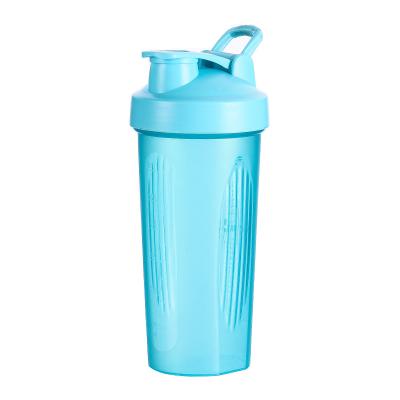 China Stocked Wholesale Custom Logo 20oz Gym Protein Shaker Bottle Shaker Plastic Cup for sale