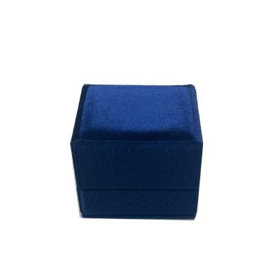 China OEM Manufacturer Facoty Lid And Base Recyclable Luxury Dark Blue Luxury Gift Box Jewelry Velvet Boxes for sale