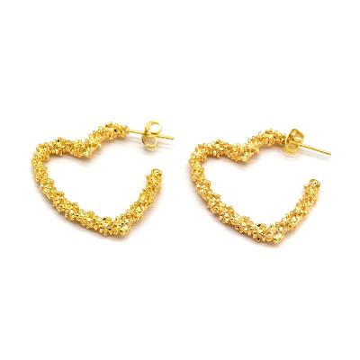 China 2021 Hot New Product Environmentally Friendly Geometric Heart Shaped Gold Brass Spike EarringsStud For Lady for sale