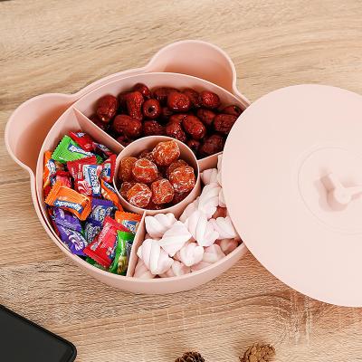 China Wholesale Disposable Candy Box With Lid And Compartment Cute Bear Plastic Fancy Snack Covered Trays for sale