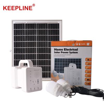 China Good Quality Home Outdoor Camping Using Flood Light 35w 70w 105w 140w Portable Solar Power System for sale