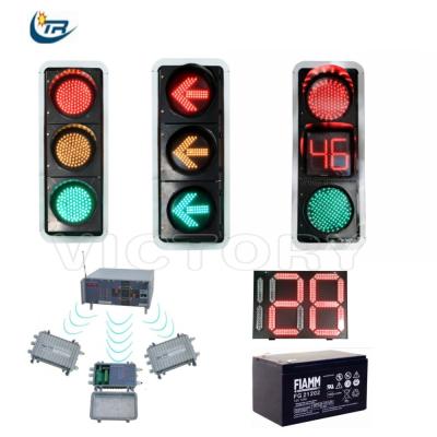 China PC LED Traffic Light System Solar Traffic Light Post Control System for sale