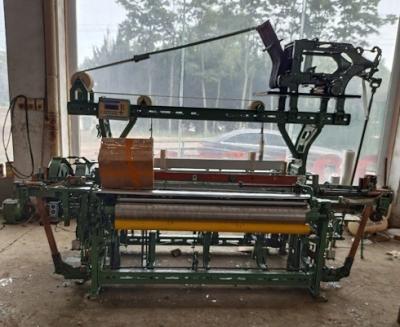 China GA615A2 TEXTILE AND GARMENT dobby &multi-box shuttle loom (2x2) for sale