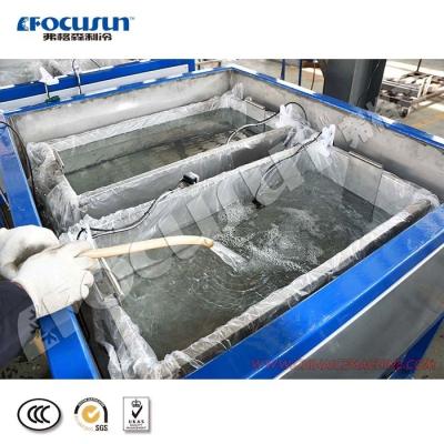 China Transparent Block Ice Making Machine 15kg Weight for ICE BLOCK Carving Creations for sale