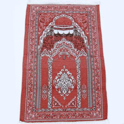 China Islamic Prayer Mat Salat Musallah Carpet Washable Chenille Muslim Praying Mat Tapete Rug for sale