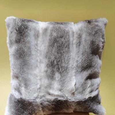 China 2021 Hot Sale Rabbit Fur Cushion Eco-friendly Mighty Cushion Covers Manufacturers Genuine Rabbit Fur Cushion For Sofa for sale