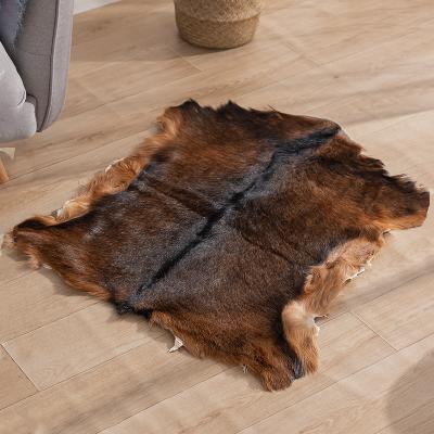 China Anti-Slip Modern Home Decor Floor Goat Skin Cover for sale