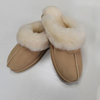 China 2021 Winter Women Sheepskin Breathable Fluffy Comfortable Genuine Slippers Sale Eco-Friendly Warm Woman Indoor Slippers for sale