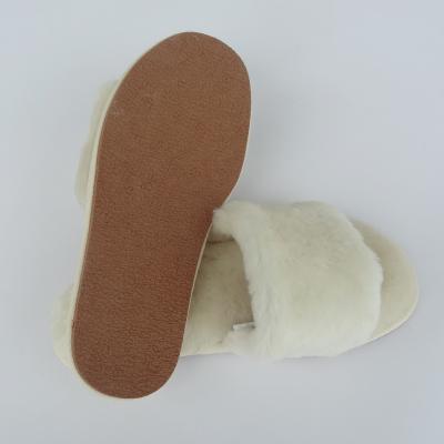 China Fashion Trend Home Use Australia Sheepskin Fur Open Toe Slippers Women Fur Shoes Women Home Slippers Luxury Plush High for sale