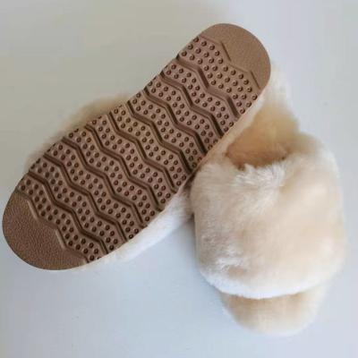 China Wholesale Australia Factory Anti-odor Sheepskin Warm Soft Flush Slippers Woman Indoor Slippers With Open Toe for sale