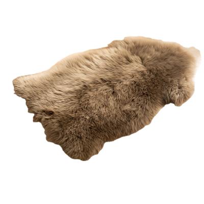 China Anti-slip Sheepskin Mat Area Rug Fur Rug Bedroom Supply Factory Sale Products Sheepskin Blanket Hot Brown for sale