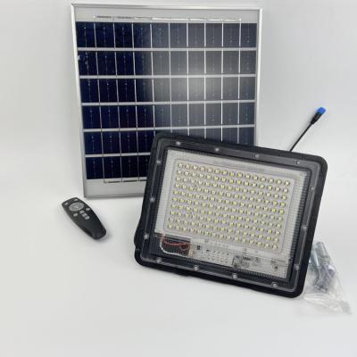 China Garden aluminum outdoor waterproof ip67 high power 200Watt led solar flood light for sale