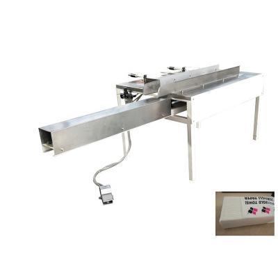 China Hotels Semi Automatic Hand Towel Paper Packing Machine for sale