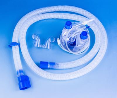 China Plastic Reusable High Flow Circuit Water Breathing Chamber With Medical Breathing Circuit for sale